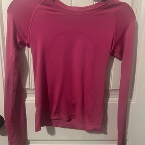 Lululemon Swiftly long sleeve shirt in pink. Like new condition. Size 4.